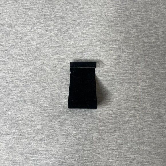 Mooca Black Velvet Earring Stand Photography Display - Picture 7 of 7